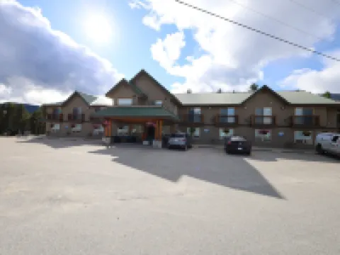 Glacier Mountain Lodge Hotels in Blue River