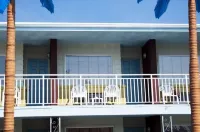 Blue Palms Resort
