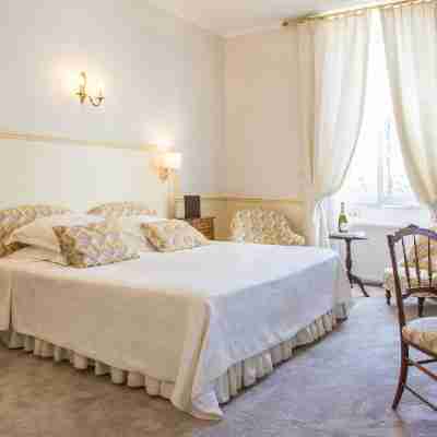 Logis Château Bellevue Rooms