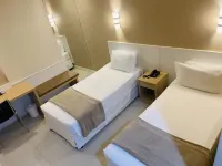 Hotel Thomasi Express