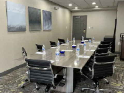 ハンプトン イン スウェズボロ フィラデルフィア グロスターのホテル