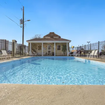 Edgewater Inn - Biloxi Beach