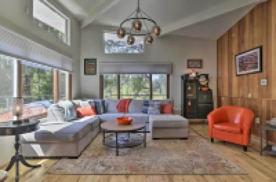 Waterfront Troutdale Hideaway Sandy River Fishing