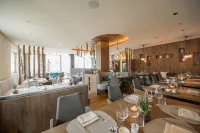 Hotel Goldene Traube Hotels in Auer