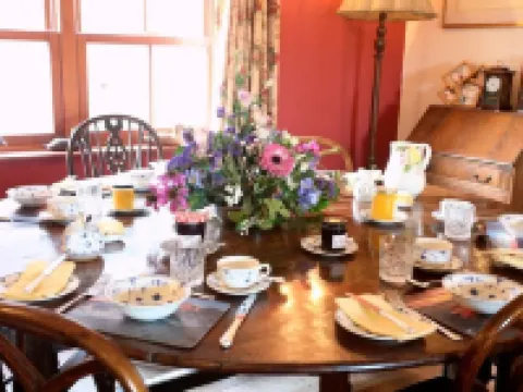 Knockaloe BEG Farm Hotels in Lanark