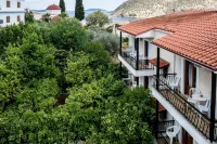 Oasis Apartments - Ocean View