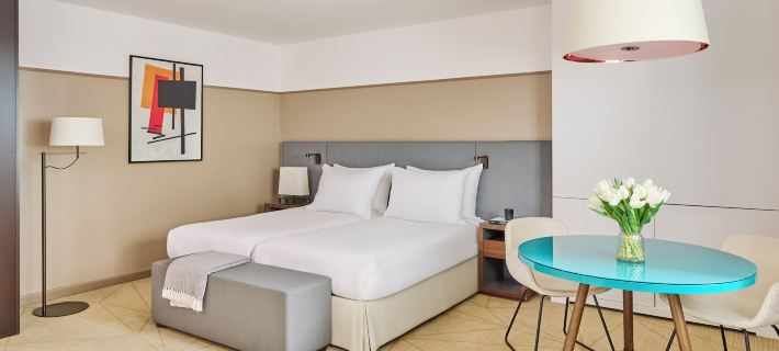 Fraser Suites Paris La Défense Hotels in Courbevoie