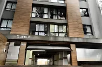 Edifício com Ótima localização e Conforto Hôtels à : 