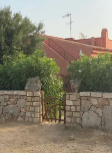 Lovely apartment with private pool 100 meters from the beach