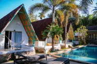 Makarma Resort Lombok - Beach