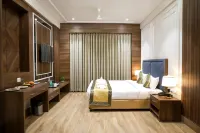 Hotel The Rising Banaras Hotels in Manrauli