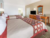 Super 8 by Wyndham Forney/East Dallas Hotels in Forney