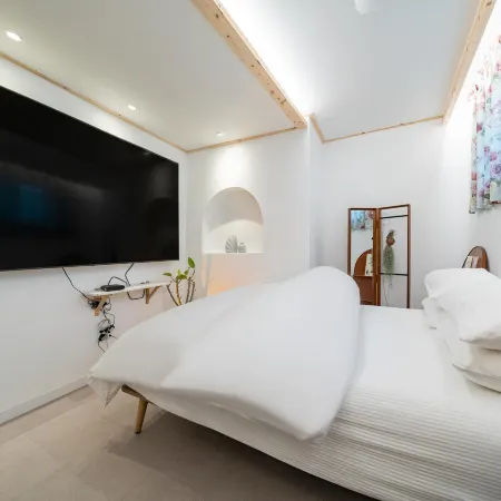 Inje (Won-Tong) Shilla Motel Отели рядом с достопримечательностью «Собор Индже»