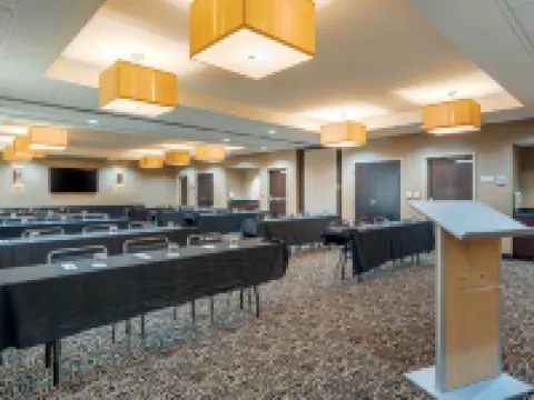 阿克倫-坎頓機場坎布里亞酒店 格林酒店