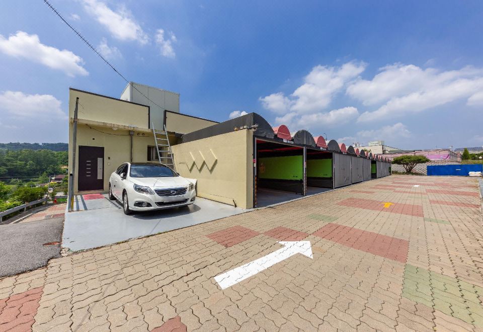 괴산 Y무인텔의 깨끗한 내부 모습 이미지