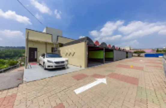 高山Y自助入住汽車旅館