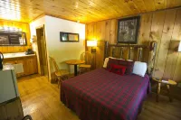 Black Bear Lodge Motel Hotel di Menifee County