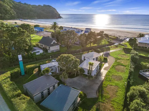 Tasman Holiday Parks - Waihi Beach Hôtels à : Katikati