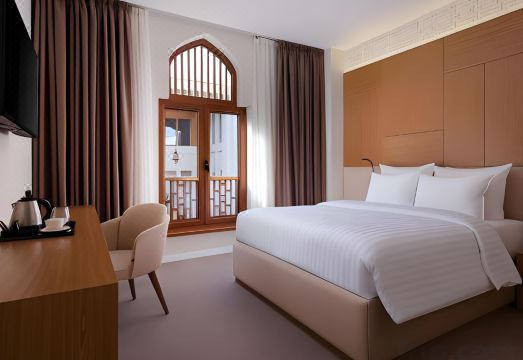 머큐어 부카라 올드 타운