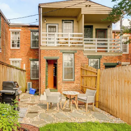 Dtwn at Your Door: Historic Frederick Gem w/ Yard!