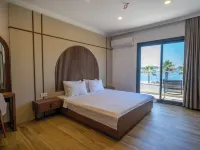 Halikarya Hotel & Restaurant Beach Hotels near Bitez Beach