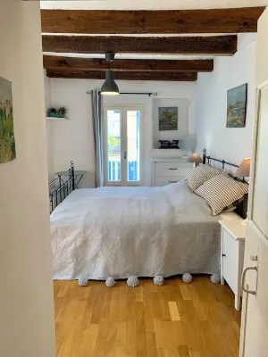 Maison de Village Avec Terrasse Tropézienne Hotel a Marseillan