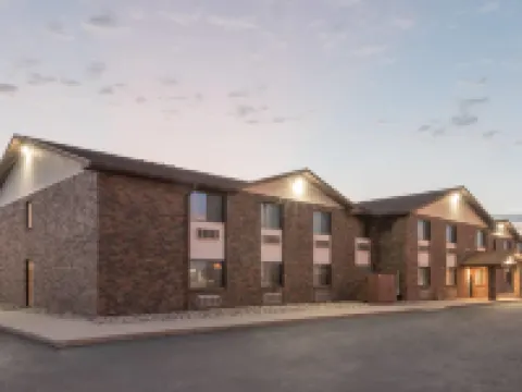 Super 8 by Wyndham Perham Hotels in Perham