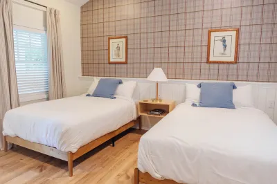 Rochambeau Roadside Inn Hotel di 