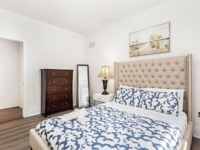 Grand Villa near Burlington