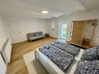 Niemtscher Lodge by the lake Hotels in Senftenberg