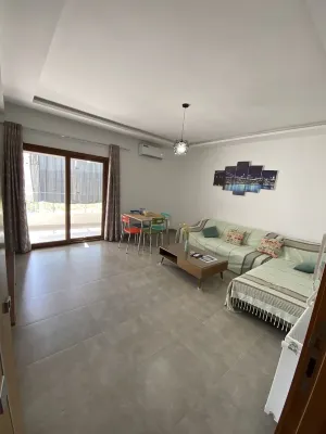 Lovely Appartement with pool & sea view at Hammamet