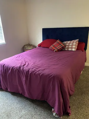 Cozy 2-bedroom with AC and WiFi in welcoming Sandy Springs Azalea Park Boardwalk, Roswell附近的飯店