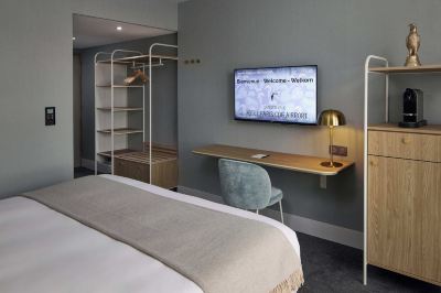 デラックス キングルーム ハイアット リージェンシー パリ - シャルル ド ゴールの写真