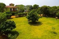 Dwarkadhish Palm Valley-Pure Veg Hotel a Vanavli t. ategaon