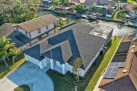 4-bedroom waterfront vacation home 14 minutes from State Parks and beaches.