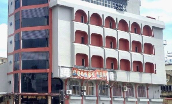 Capital O 90543 Sp Star Hotel