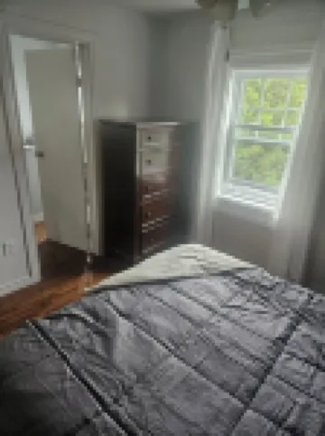 Central/Dog Friendly/Parking/AC