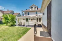 Cozy Iowa Getaway w/ Patio & Fenced-in Yard! - 3-Star