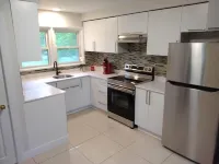 Perfect Location! Quiet City Home Near Venues, Shops & Restaurants