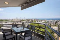 Athenian Riviera Luxurious Residence