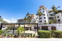 Sea Side Luxury Apartment