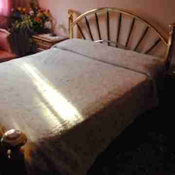 1 Bedroom Apartment in Bologna Rooms
