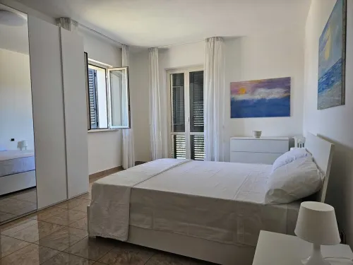 Detached apartment in a very quiet area, with garden available