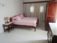 Gite Pieds dans l'Eau Hotels in Hergla