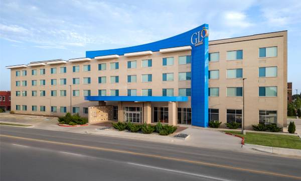 GLō Best Western Enid OK Downtown/Convention Center Hotel