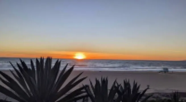 Charming Apartment in Manhattan Beach, Your Perfect Retreat to Relax and Explore