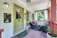 Bright and quiet 2-bed home next to the Point Reyes National Seashore.