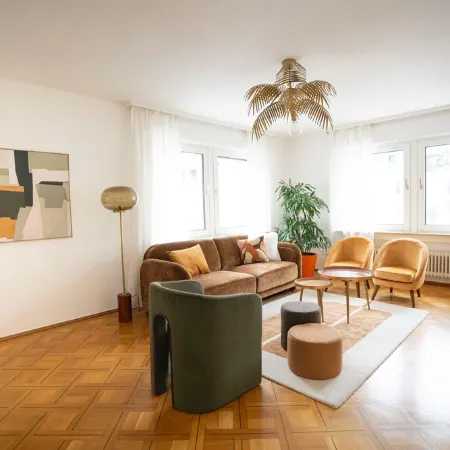 Seahorse, stylish apartment centrally located in Ulm, 3 bedrooms, kitchen, bathroom