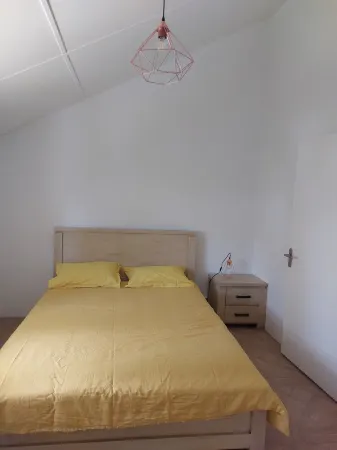 T3 Saint Leu à 3min à Pied du Lagon Отели рядом с достопримечательностью «Келония»