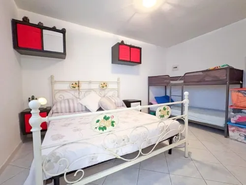 In Silvi, Beautiful beachfront apartment close to all services within walking distance Hotel a Silvi Marina